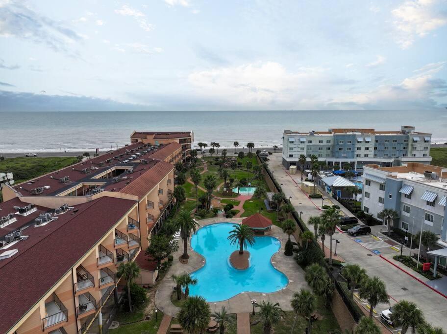 Baca Beach Escape I - 3 Pools - Pet Friendly กาลเวสตัน ภายนอก รูปภาพ